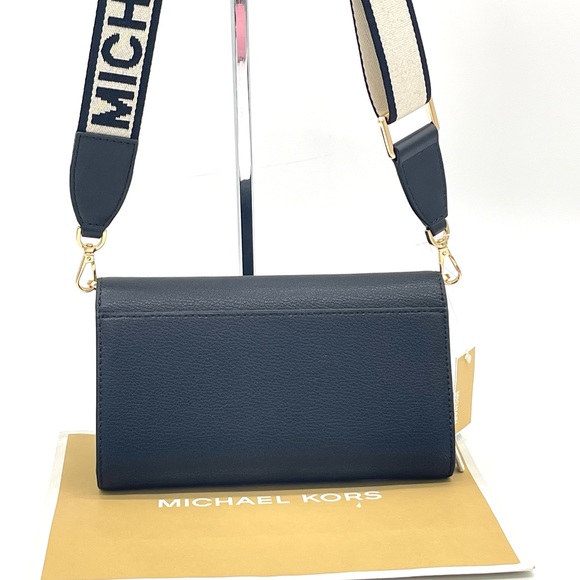 Michael Kors Large Zip Around Wallet Crossbody Bag - Picture 4 of 10